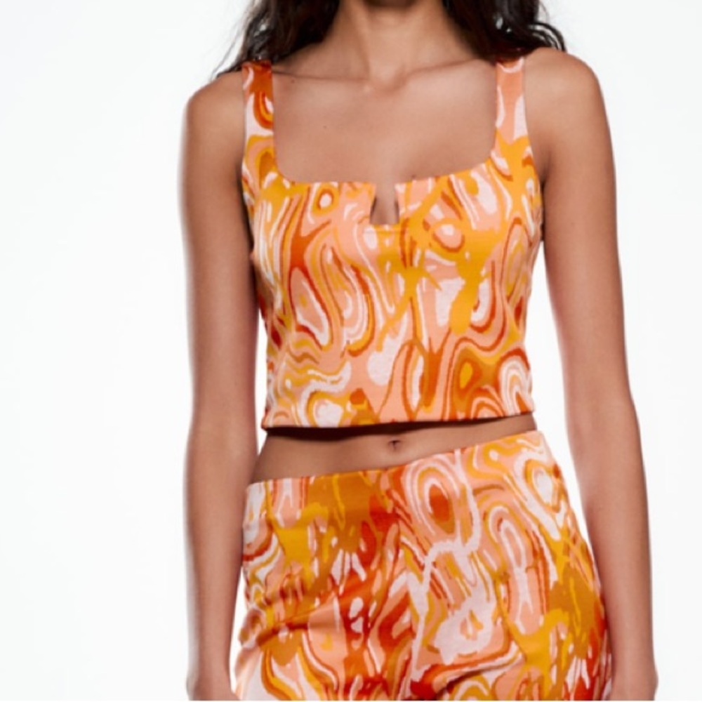 Zara Abstract Orange Printed crop top size S